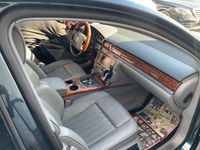 Second-hand VW Phaeton 224 CP (164 kW) 2005 Gri Berlinǎ