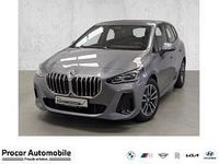 Gebraucht BMW 220 163 PS (119 kW) 2025 Grau (skyscraper grau) Van / Kleinbus