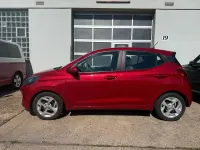 Gebraucht Hyundai i10 84 PS (61 kW) 2021 Rot Kleinwagen