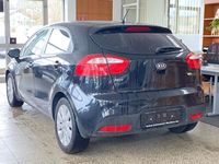 gebraucht Kia Rio 1.1 CRDi Edition 7