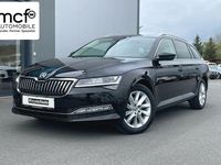 Gebraucht Skoda Superb Style 150 PS (110 kW) 2023 Schwarz Kombi