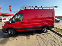 Gebraucht Ford Transit 107 PS (78 kW) 2019 Rot Limousine
