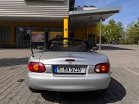 Second-hand Mazda MX5 140 CP (102 kW) 2000 Argintiu Cabrio