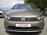 Gebraucht VW Golf Sportsvan Join 131 PS (96 kW) 2018 Gold Van / Kleinbus