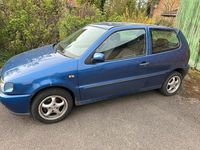 Usata VW Polo 60 CV (44 kW) 1997 Blu Utilitaria