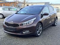 Gebraucht Kia Ceed 135 PS (99 kW) 2013 Braun Kleinwagen