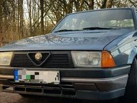 gebraucht Alfa Romeo 75 mit H Zulassung Angemeldet