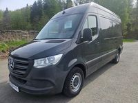 Gebraucht Mercedes Sprinter 163 PS (119 kW) 2019 Grau Van