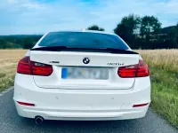 Gebraucht BMW 320 184 PS (135 kW) 2014 Weiß Limousine