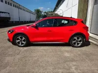 Używany Ford Focus Active 150 KM (110 kW) 2019 Czerwony Sedan/Limuzyna