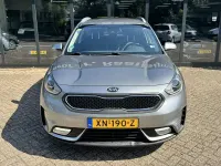 Gebraucht Kia Niro 141 PS (103 kW) 2019 Grau SUV