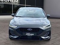Neu Ford Focus ST-Line 125 PS (91 kW) 2026 Grau Limousine