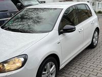 Gebraucht VW Golf VII Style 80 PS (58 kW) 2012 Weiß Limousine