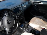 Second-hand VW Golf Comfortline 2016 Portocaliu SUV