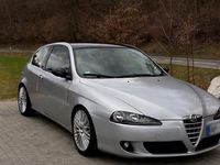 Gebraucht Alfa Romeo 147 120 PS (88 kW) 2006 Grau Kleinwagen