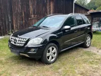 Gebraucht Mercedes ML280 190 PS (139 kW) 2009 Schwarz SUV