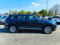 Gebraucht VW Touareg Elegance 340 PS (250 kW) 2022 Blau SUV