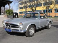 Gebraucht Mercedes 230 150 PS (110 kW) 1966 Silber Cabrio