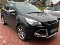 Gebraucht Ford Kuga 180 PS (132 kW) 2015 Schwarz SUV