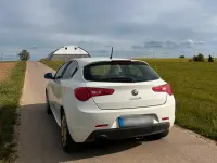 Gebraucht Alfa Romeo Giulietta Super 120 PS (88 kW) 2011 Weiß Kleinwagen