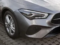 Gebraucht Mercedes CLA200 Progressive 163 PS (119 kW) 2026 Metalliclack mountaingrau Kombi