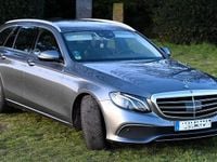 Usado Mercedes E220 Exclusive 194 CV (142 kW) 2019 Gris Familiar