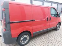 Gebraucht Opel Vivaro 101 PS (74 kW) 2005 Rot Van / Kleinbus