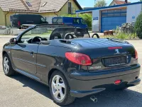 Gebraucht Peugeot 206 CC 109 PS (80 kW) 2006 Schwarz Cabrio