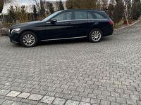 Gebraucht Mercedes C200 160 PS (117 kW) 2019 Schwarz Kombi