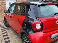 Gebraucht Smart ForFour Electric Drive 60 kW (82 PS) 2021 Rot Kleinwagen