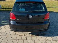 Gebraucht VW Polo 70 PS (51 kW) 2014 Schwarz Kleinwagen