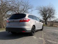 Używany Ford Focus Titanium 125 KM (91 kW) 2012 Szary Kombi