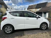 gebraucht Hyundai i10 1.0 Trend (Tempomat USB Anschluss)