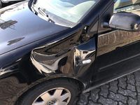 Gebraucht VW Polo Basis 75 PS (55 kW) 2002 Schwarz Limousine