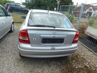 Gebraucht Opel Astra Elegance 101 PS (74 kW) 2000 Silber Limousine