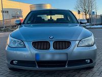 Gebraucht BMW 523 177 PS (130 kW) 2006 Grau Limousine