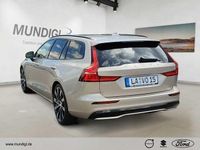Gebraucht Volvo V60 Ultimate 197 PS (144 kW) 2024 Grau (bright dusk / metallic) Kombi