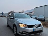 Gebraucht VW Passat 140 PS (102 kW) 2012 Grau Limousine
