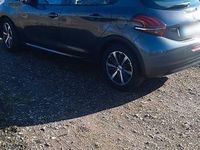 Second-hand Peugeot 208 Allure 83 CP (61 kW) 2017 Gri Hatchback