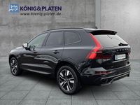 Neu Volvo XC60 Plus 253 PS (186 kW) 2025 Schwarz SUV