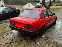 Gebraucht BMW 316 99 PS (72 kW) 1990 Rot Limousine