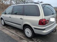 Gebraucht VW Sharan Trendline 140 PS (102 kW) 2009 Silber Van / Kleinbus