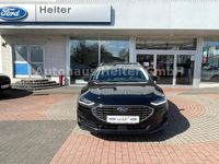 Gebraucht Ford Focus Titanium 125 PS (91 kW) 2024 Schwarz Kombi
