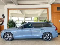 Gebraucht Volvo V60 Plus 197 PS (144 kW) 2022 Grau Kombi