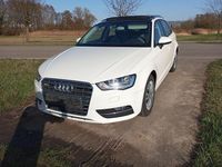Gebraucht Audi A3 Sport 150 PS (110 kW) 2015 Weiß Limousine