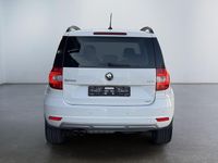 Gebraucht Skoda Yeti Ambition 150 PS (110 kW) 2017 Bila candy/candyweiss SUV