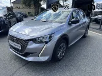 Gebraucht Peugeot e-208 Allure+ 100 kW (136 PS) 2023 Silber Kleinwagen