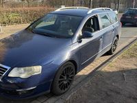 Usata VW Passat 170 CV (125 kW) 2009 Blu Station wagon