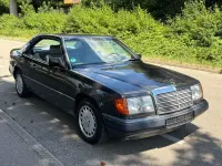 Gebraucht Mercedes 300 180 PS (132 kW) 1989 Schwarz Coupé