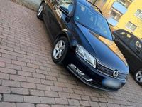 Gebraucht VW Passat 120 PS (88 kW) 2012 Schwarz Kombi